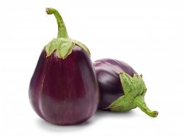 Fresh,Eggplant,Isolated,On,White,Background