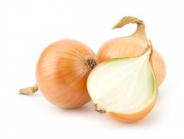 Cut,Fresh,Bulbs,Of,Onion,On,A,White,Background
